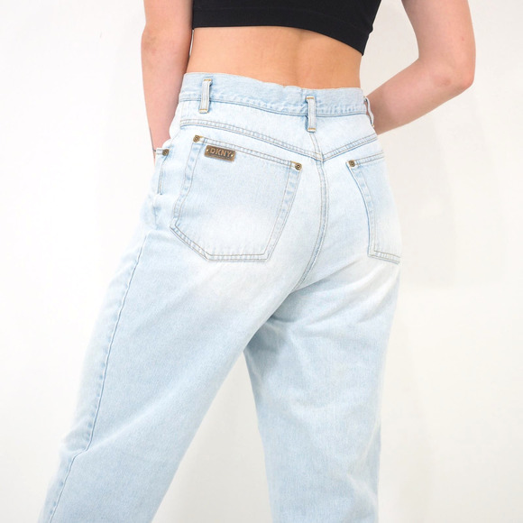 90s Vintage DKNY Jeans Relaxed Fit Light Wash 100% Cotton‎ Size 6 Waist 28 - Picture 5 of 10